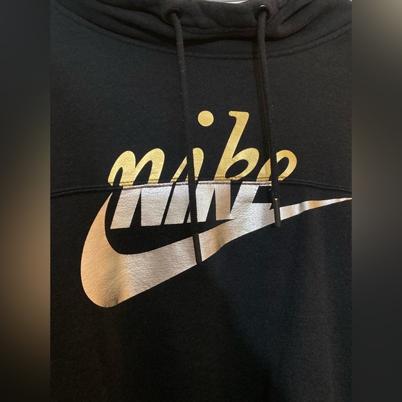 Nike Rally Metallic Clash - Size Large - Picture 3 of 5